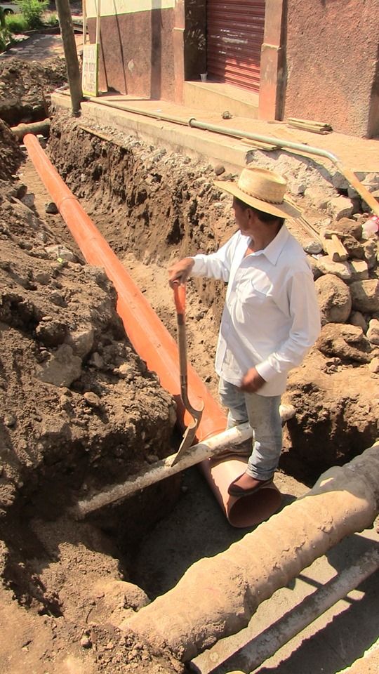 Inicio de obra Pavimentación, Rehabilitación de Red de Distribución de Agua Potable y Red Sanitaria